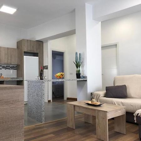 Rg Apartamentos Almeria Exterior photo