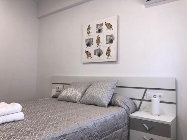 Rg Apartamentos Almeria Exterior photo