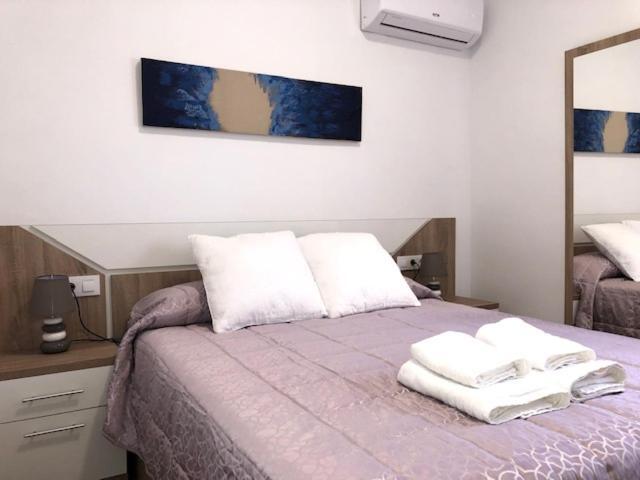 Rg Apartamentos Almeria Exterior photo